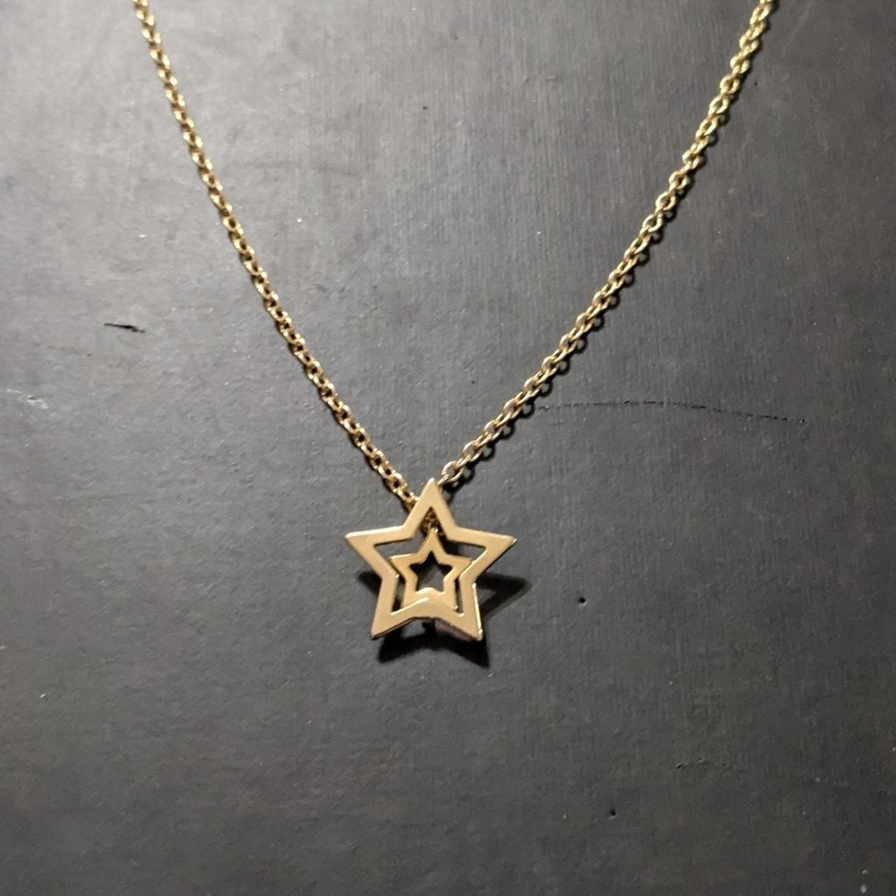 Gold Tone 3D Star Dainty Delicate Pendant Statement Necklace